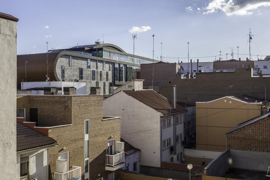 Apartamentos Madrid Norte 阿尔考本达斯 外观 照片